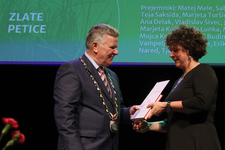 ZLATE PETICE 99z09 FOTO LJUBO VUKELIČ